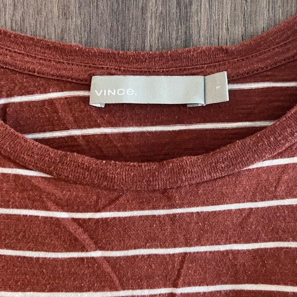 Vince Stripe Top - Picture 2 of 4